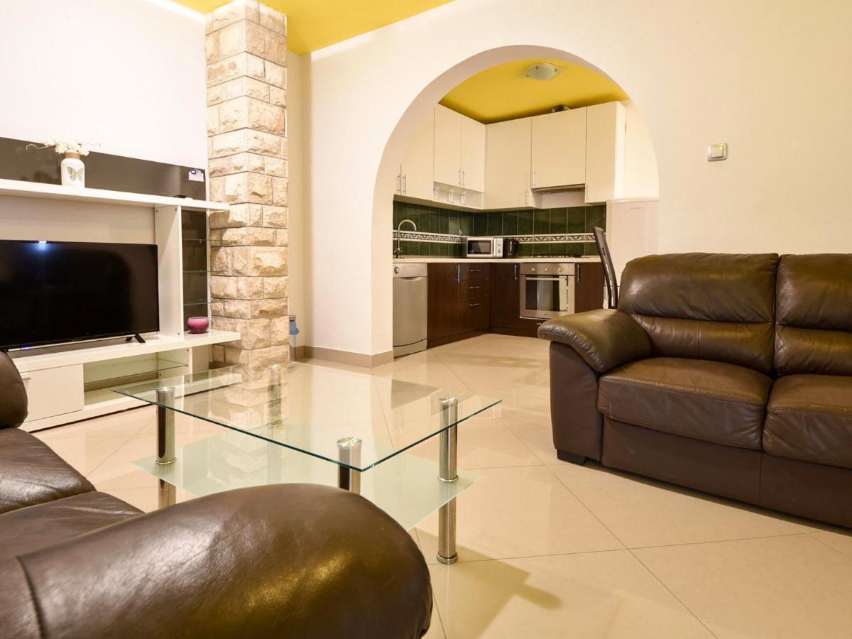 Apartment Anic-2 By Interhome Εξωτερικό φωτογραφία